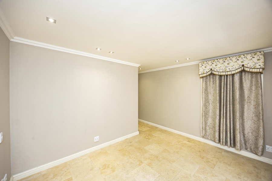 To Let 3 Bedroom Property for Rent in Selborne Eastern Cape